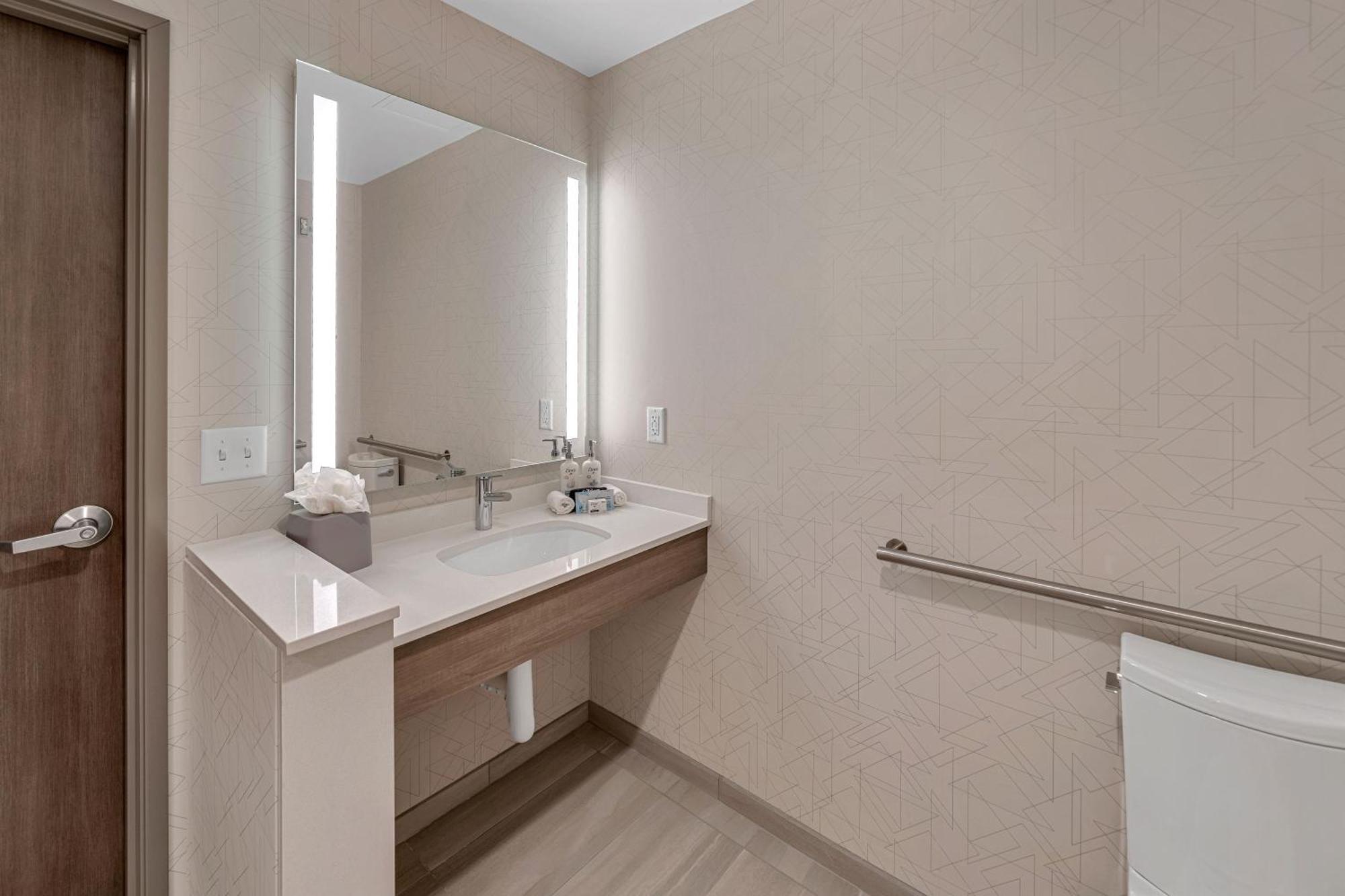 Holiday Inn Express & Suites Fort Walton Beach - Eglin Area By Ihg Ngoại thất bức ảnh